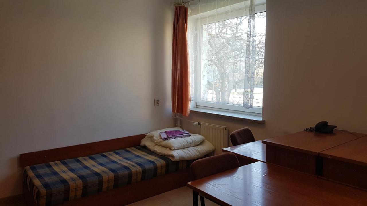 Dom Studencki Nr 11 Gdansk Brzezno Hostel Exterior foto